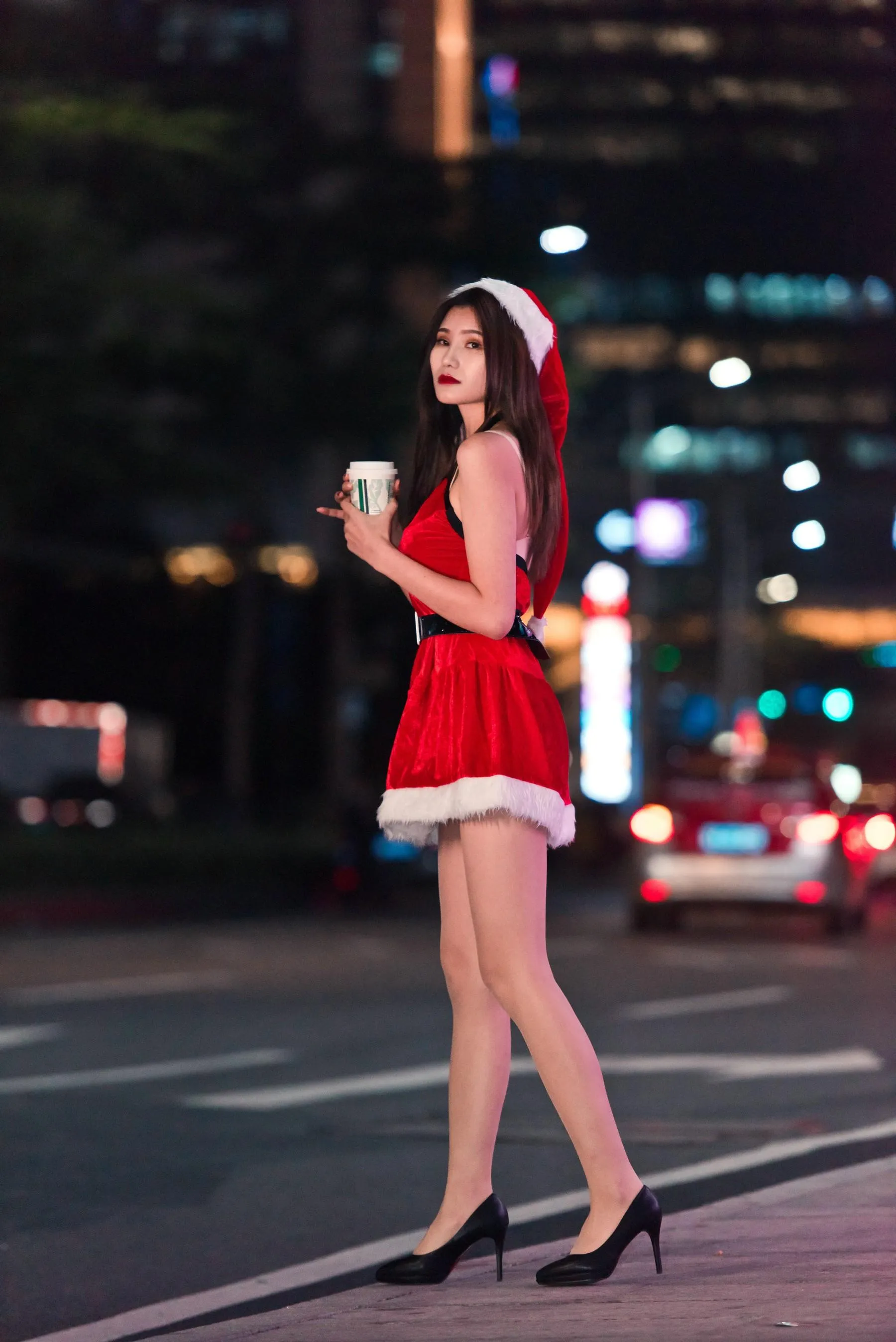 [魔镜街拍] NO.124 寒风中的极品肉丝圣诞美人婷婷 [224P]插图4